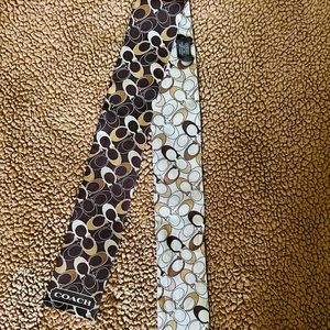 Authentic Coach Scarf Super Cute🎀